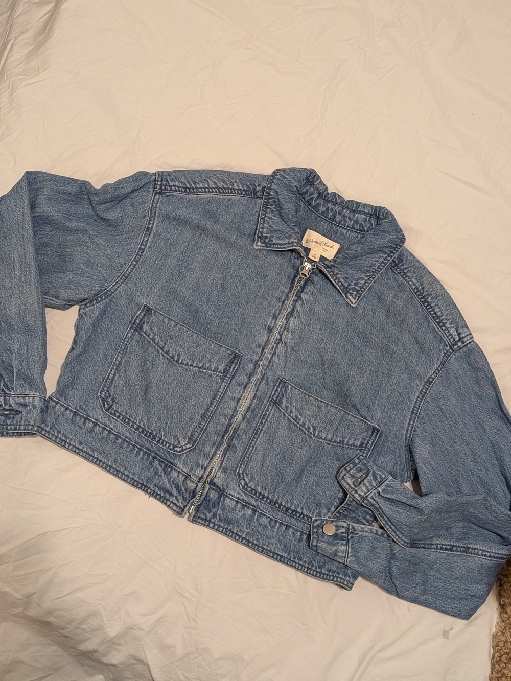 Universal Thread Cropped Light Blue Denim Zip Jacket